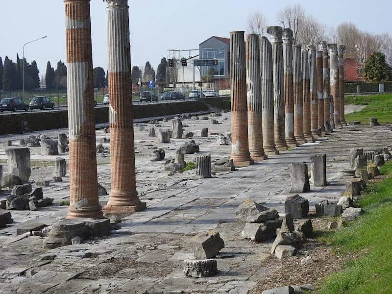 I resti monumentali dell'antica Aquileia romana