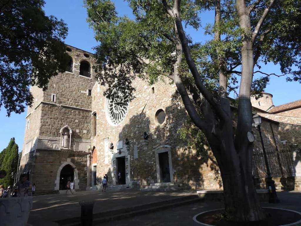 Cattedrale di San Giusto: i mosaici e l'alabarda a Trieste