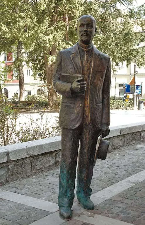 Italo Svevo a Trieste: i romanzi, Joyce e la statua