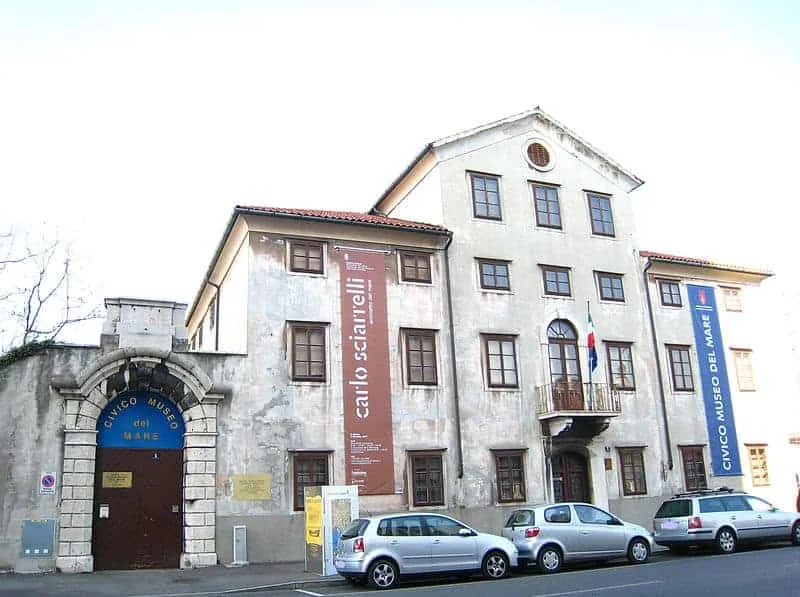 Museo del Mare di Trieste: dall'ancora di Marconi alle caravelle di Colombo
