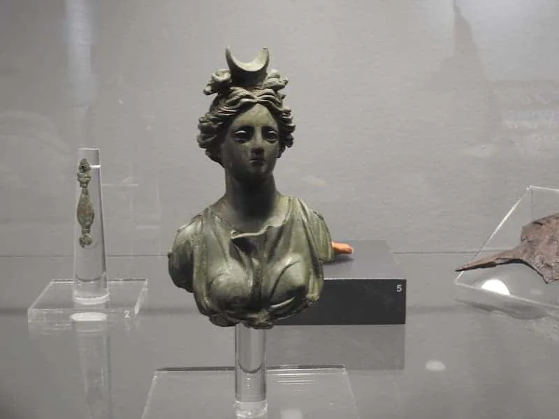 `Antiquarium di Camporosso: il Mitreo romano della Valcanale`