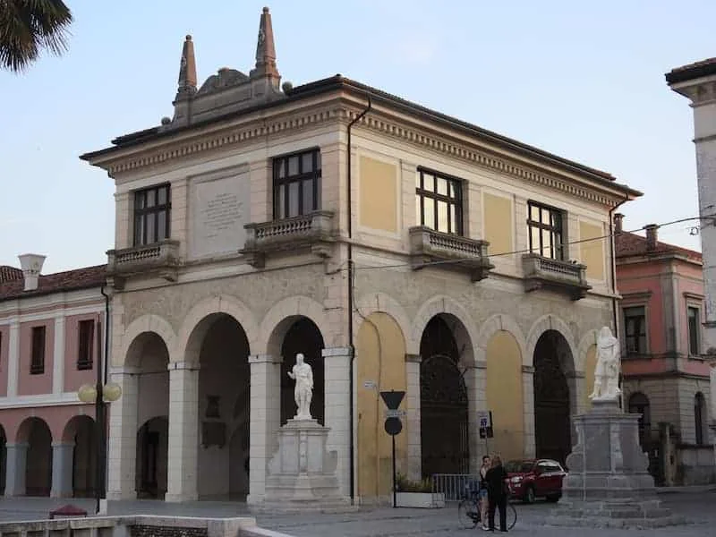 Il Palazzo del Governatore delle Armi a Palmanova