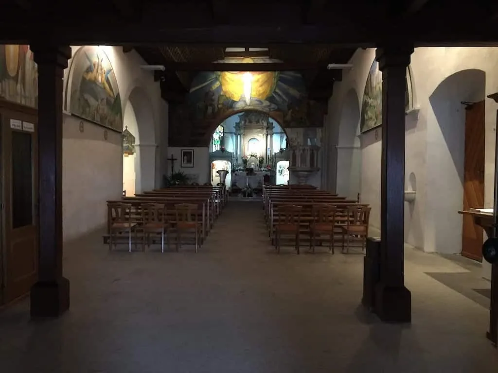 Santuario di Monte Lussari: storia, leggenda e il tempio dei tre popoli