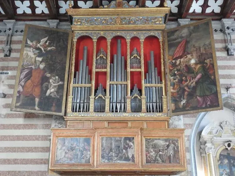 Valvasone Arzene: il borgo delle ore e dell'organo di Colombi