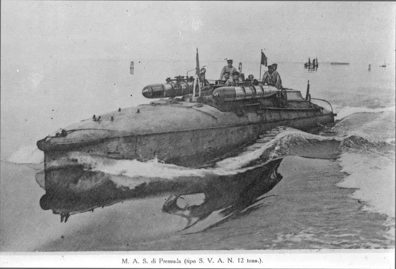 Grado nella Prima Guerra Mondiale: dai gendarmi ai MAS