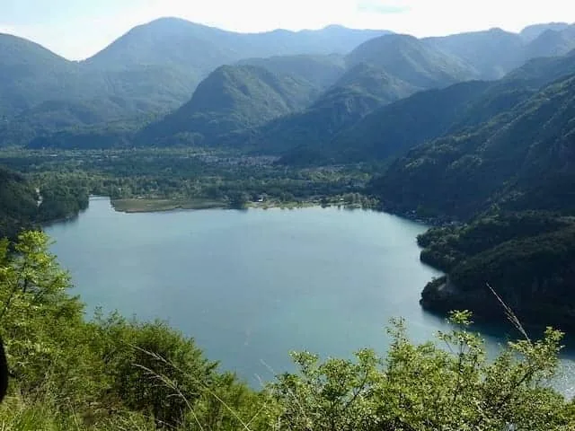 Lago di Cavazzo (Tre Comuni): natura, sport e curiosità in Carnia