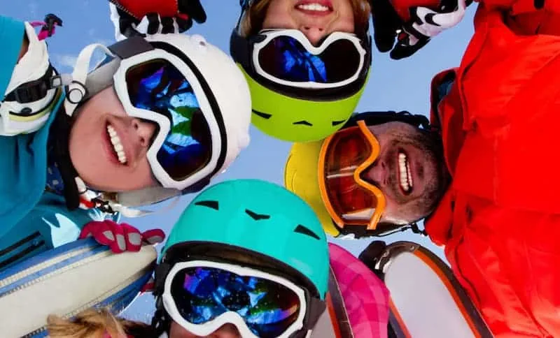 Come vestirsi sulla neve in Friuli: guida all'abbigliamento invernale