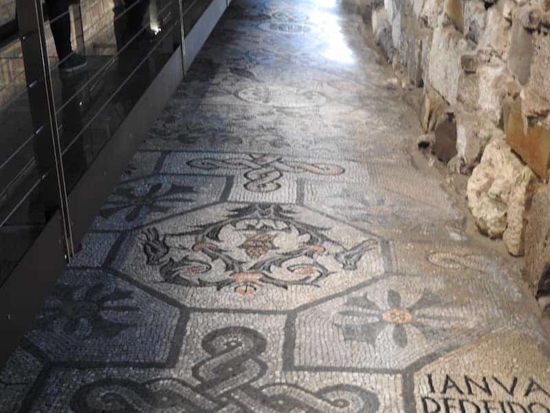 mosaici della Cripta